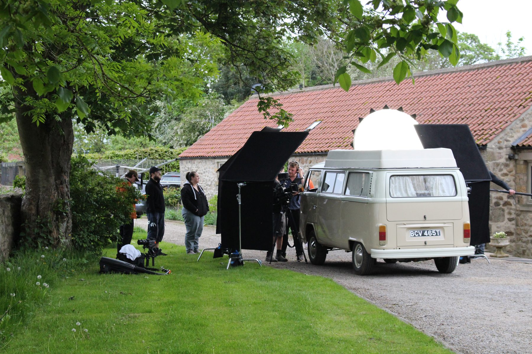 Behind the scenes, Strictly Morris